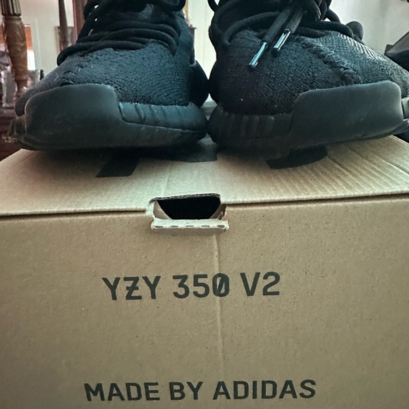 Adidas Yetzy Boost Sneakers - Picture 6 of 7